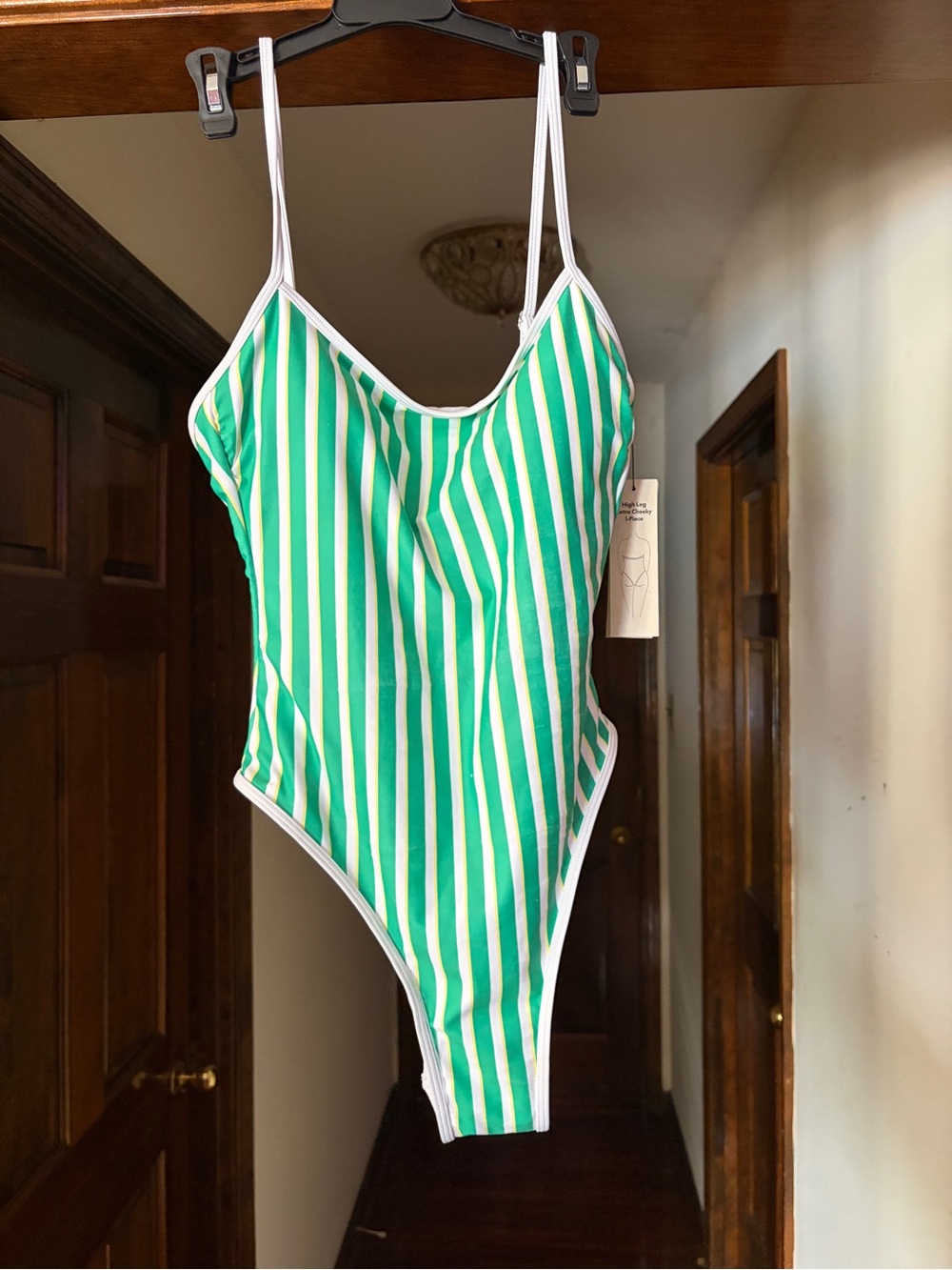 No Boundaries Sporty Stripe One-Piece Swimsuit, Women’s size small